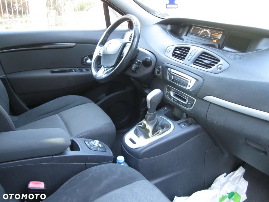 Renault Grand Scenic dCi 110 EDC Dynamique - 4