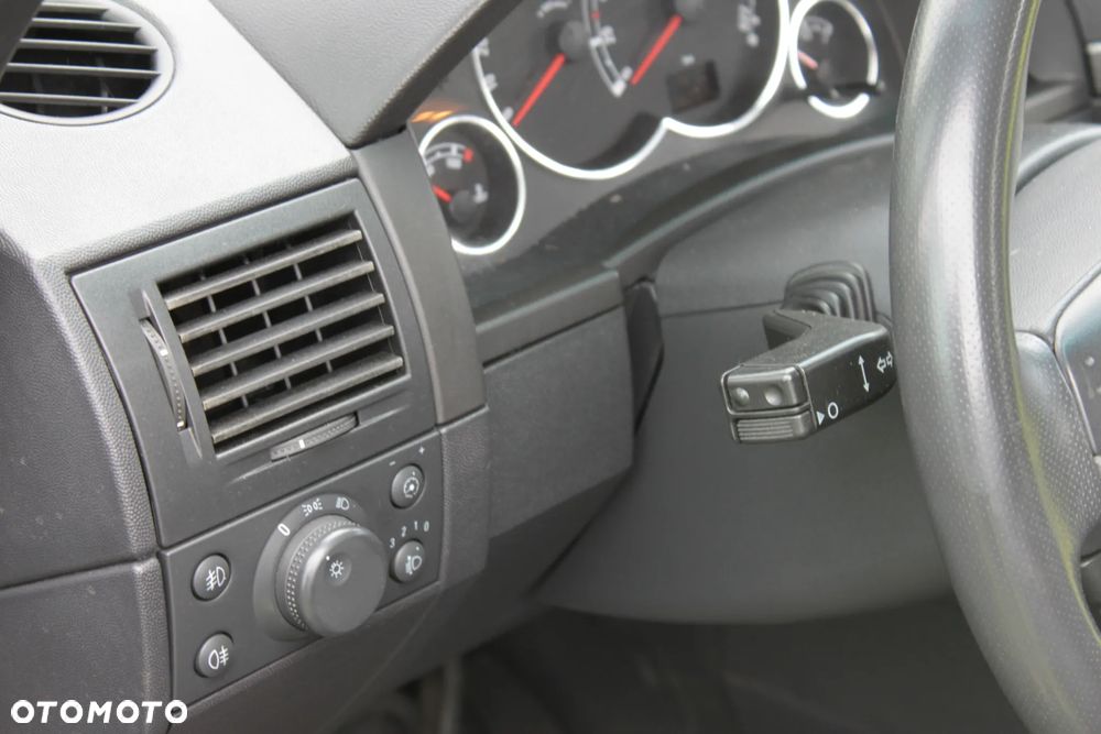 Opel Meriva - 22
