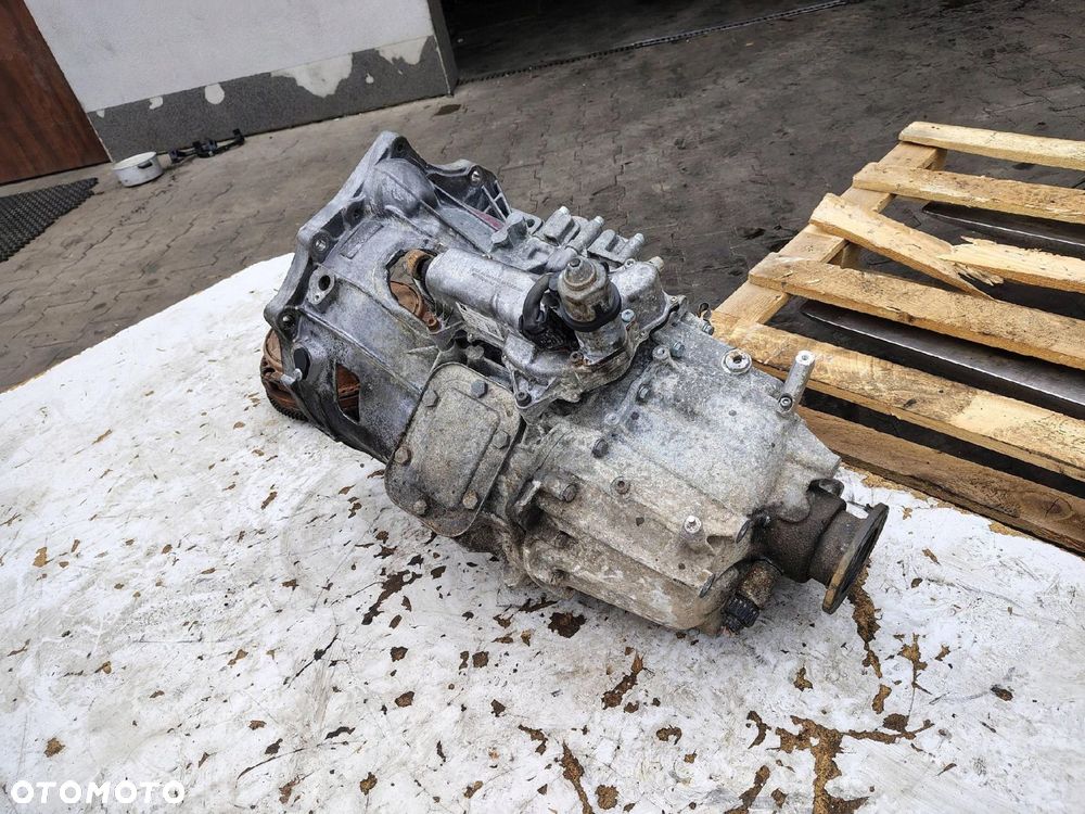 SKRZYNIA BIEGÓW AUTOMAT 6AS400V0 IVECO DAILY 3 III FL2 35C15 3.0 HPI - 7