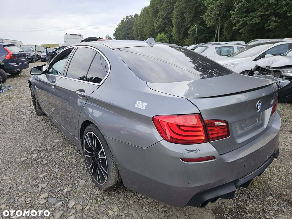 BMW Seria 5 530d Blue Performance Sport-Aut - 2