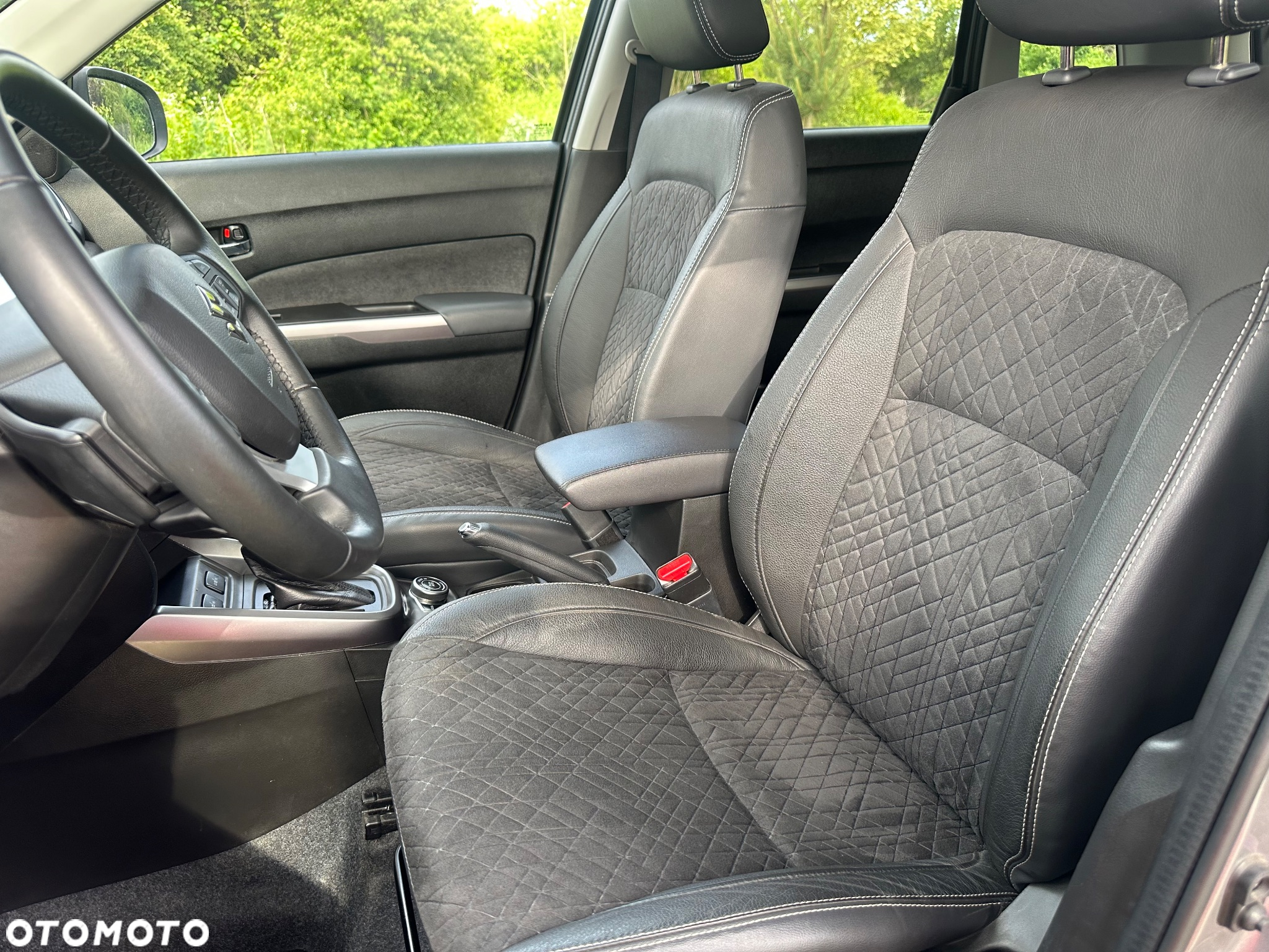 Suzuki Vitara 1.5 DualJet Hybrid Premium Plus 4WD AGS - 7