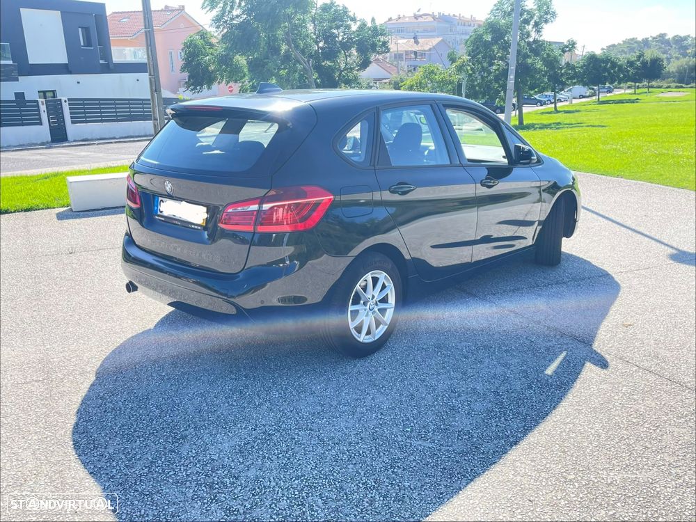 BMW 214 Active Tourer d Line Sport - 12