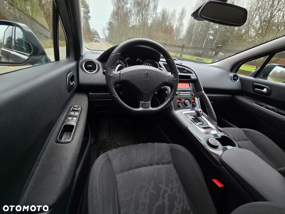 Peugeot 3008 Hybrid4 - 6