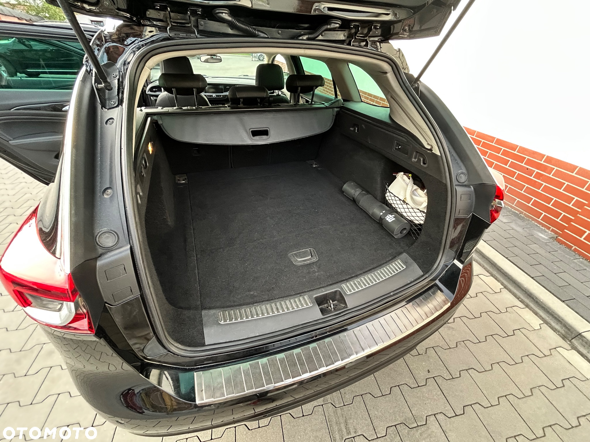 Opel Insignia 2.0 CDTI automatik Business Innovation - 26