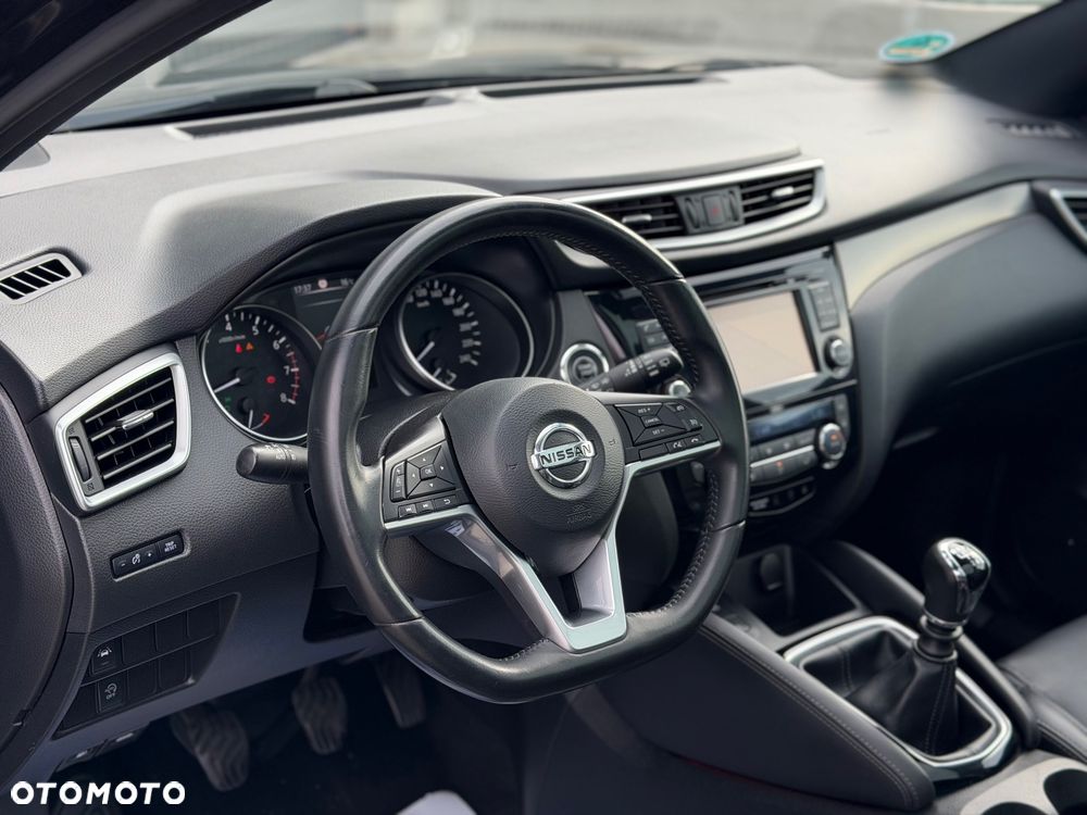Nissan Qashqai 1.6 DIG-T Tekna+ - 6