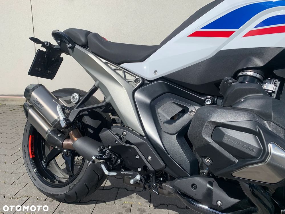 BMW RS - 11