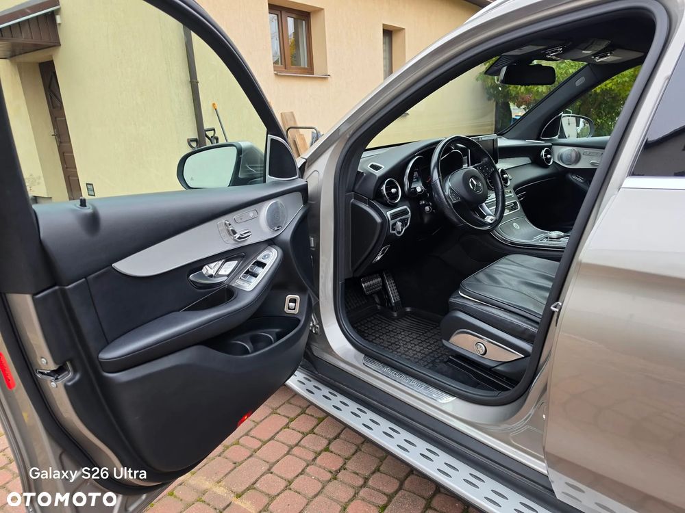 Mercedes-Benz GLC - 17