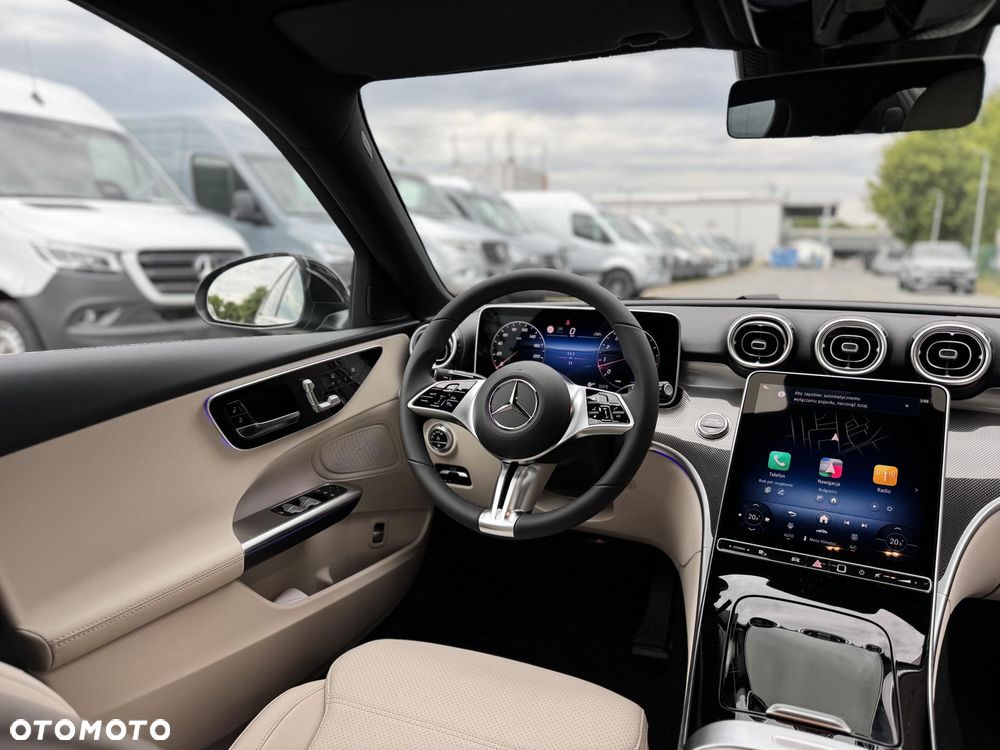 Mercedes-Benz Klasa C 200 4Matic 9G-TRONIC Avantgarde - 12
