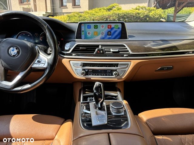 BMW Seria 7 - 9
