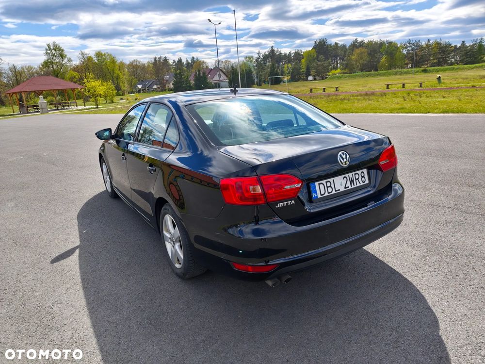 Volkswagen Jetta 1.4 TSI Comfortline - 6