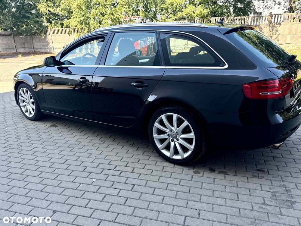 Audi A4 Avant - 6