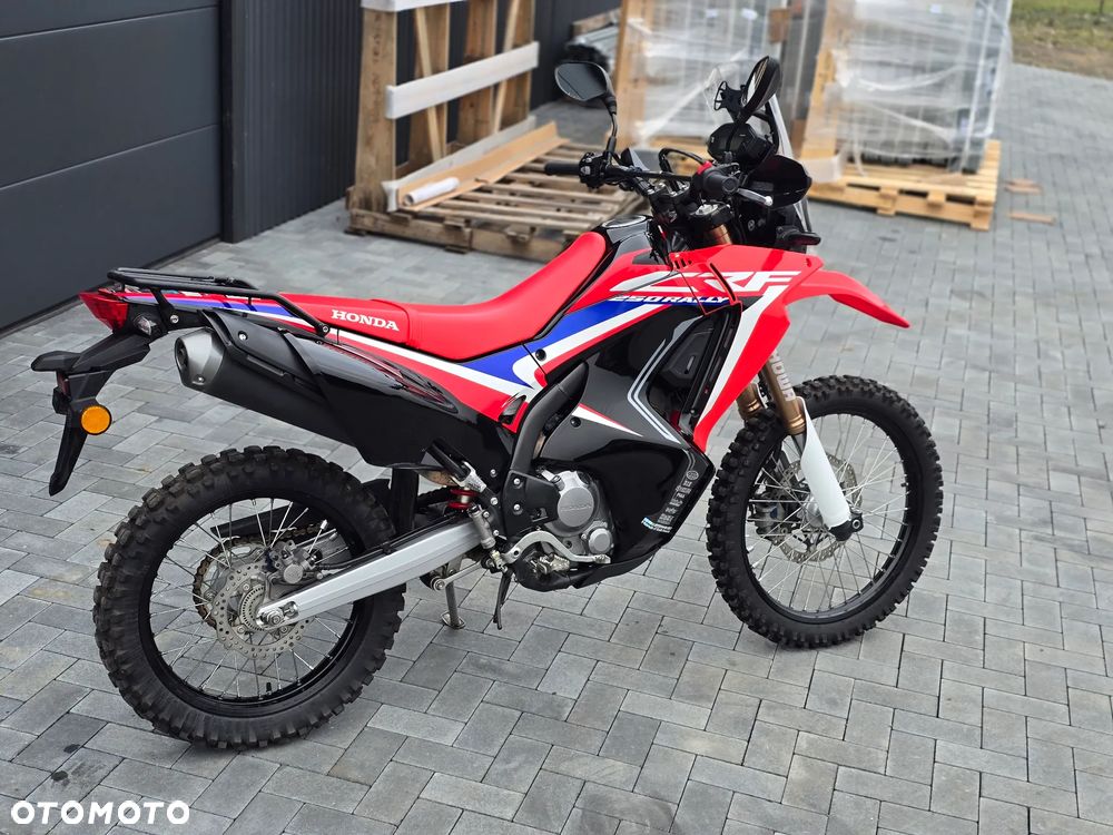 Honda CRF - 18