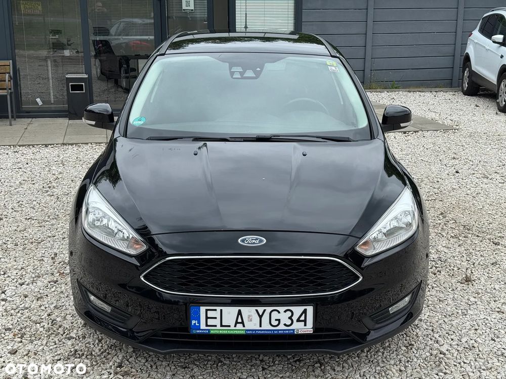 Ford Focus 1.0 EcoBoost Titanium - 4
