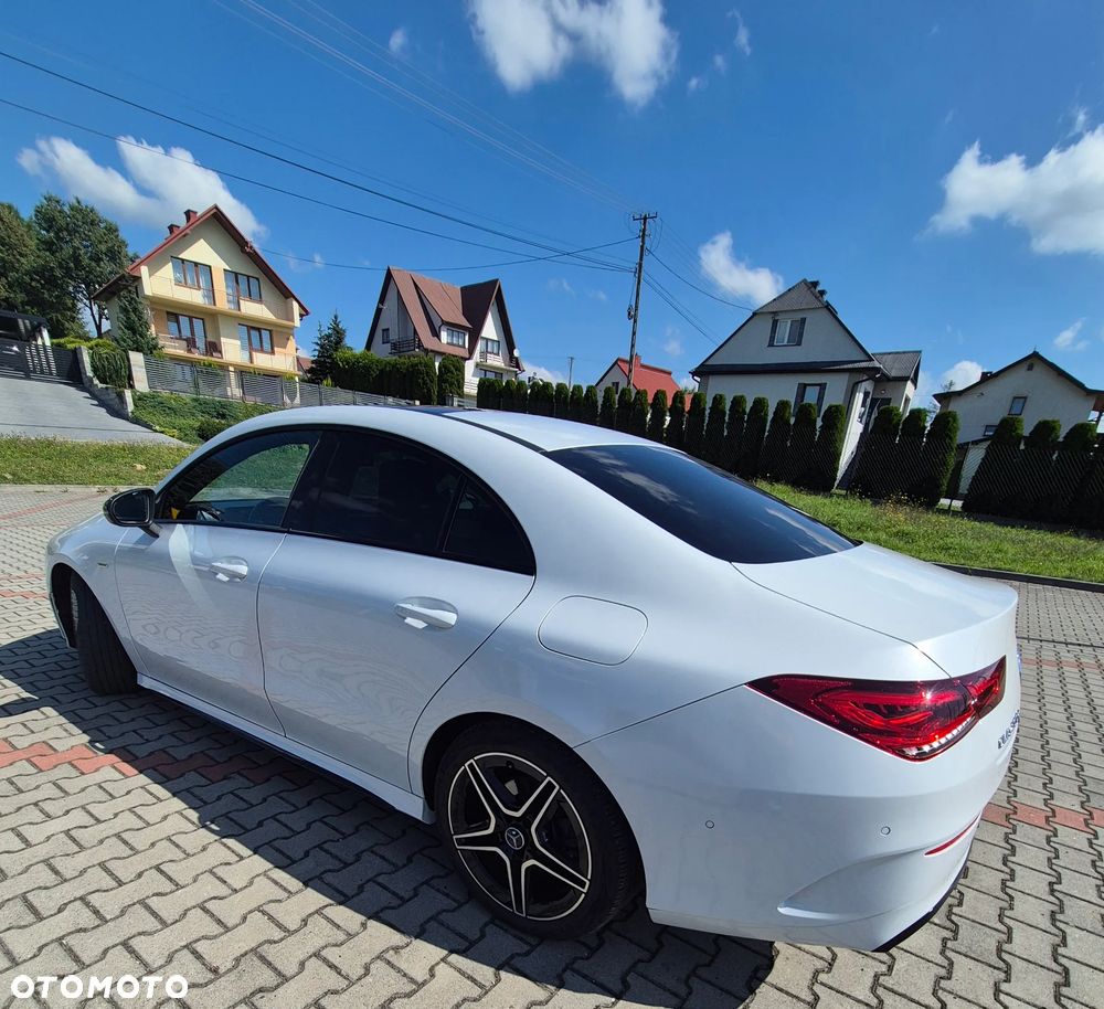 Mercedes-Benz CLA - 5