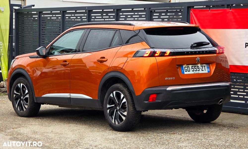 Peugeot 2008 1.5 BlueHDI 130 S&S EAT8 Allure - 9