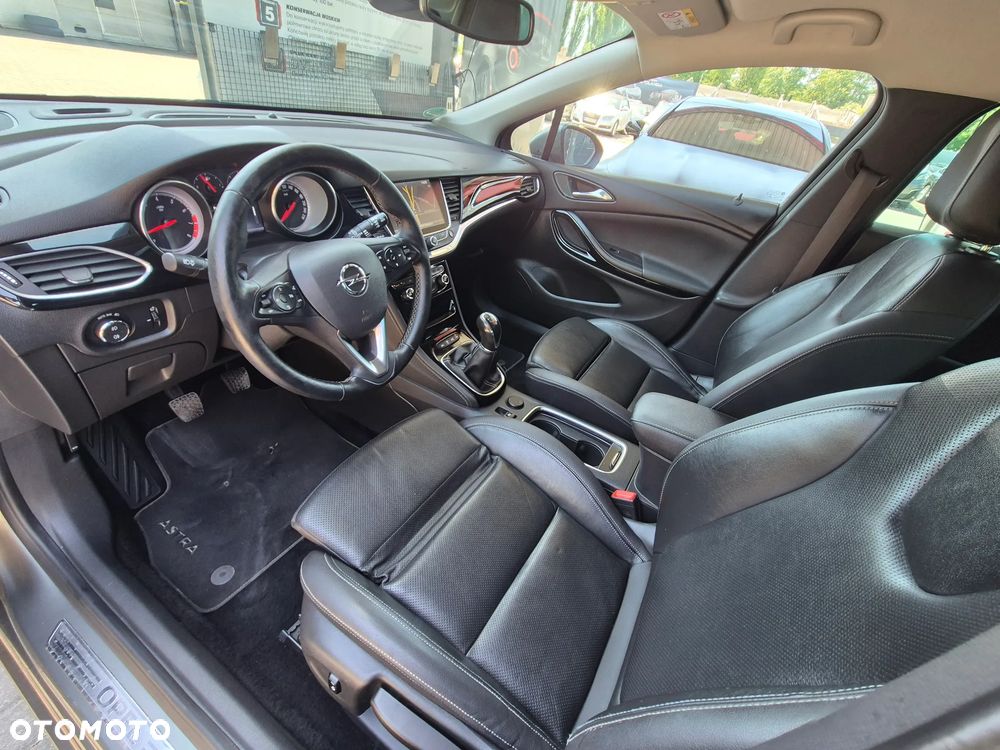 Opel Astra 1.4 T Dynamic S&S - 26