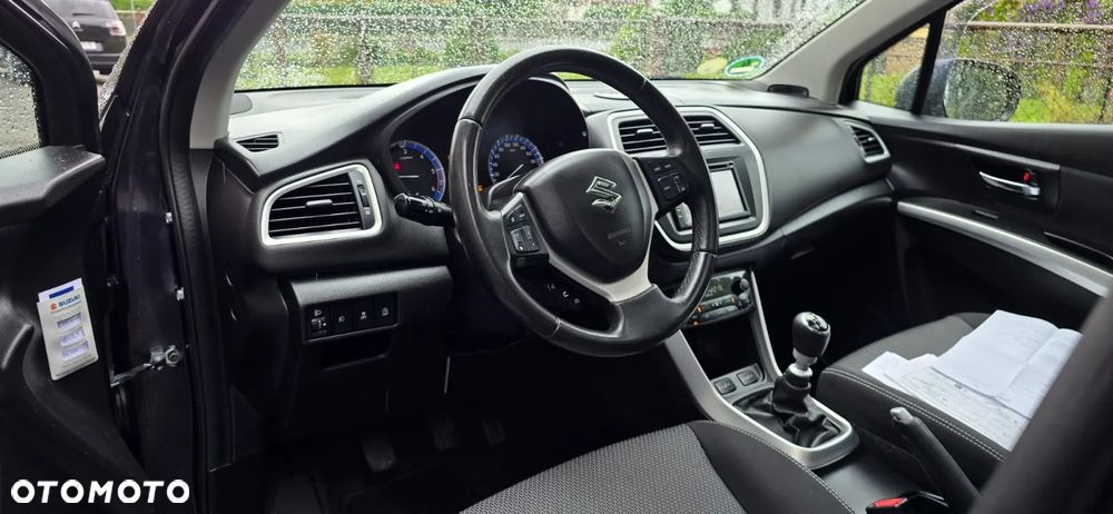 Suzuki SX4 S-Cross 1.6 DDiS Premium - 20