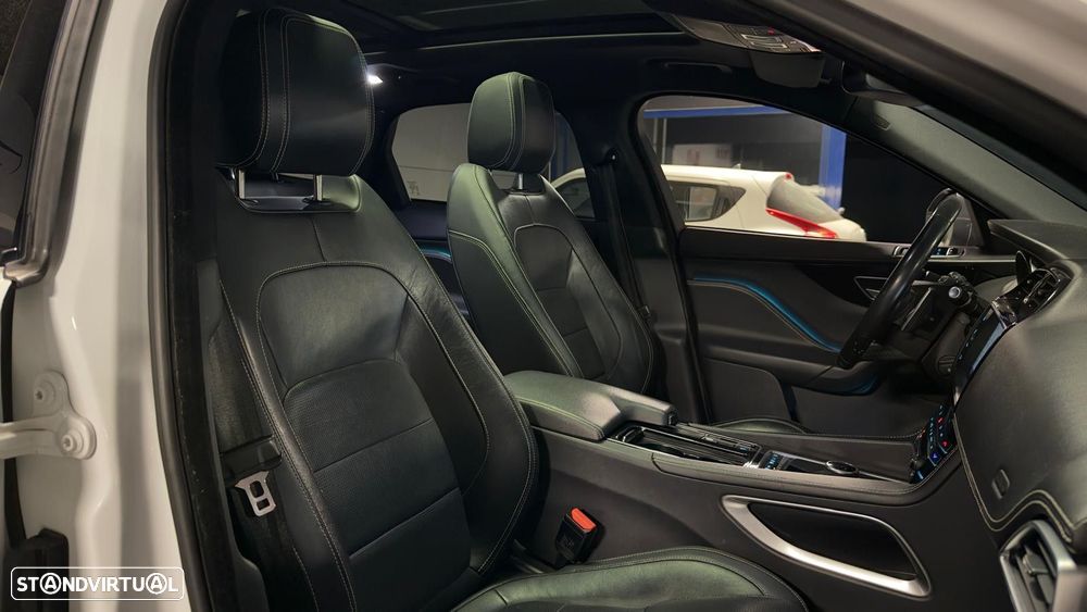 Jaguar F-Pace 2.0 i4D R-Sport AWD Aut. - 20