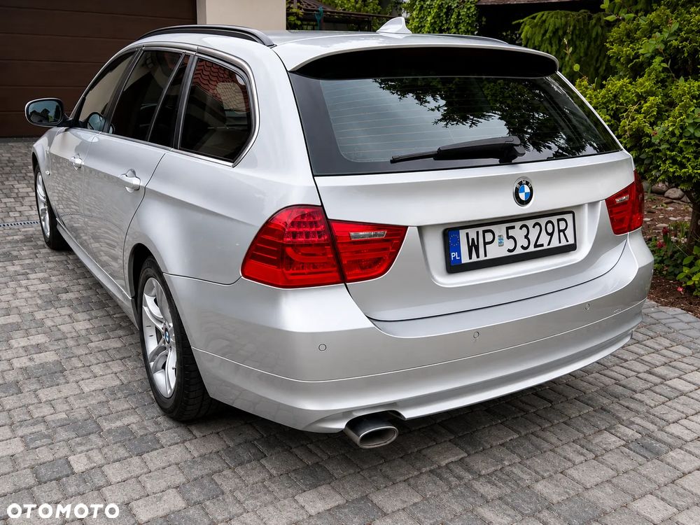 BMW Seria 3 318d Blue Performance - 6