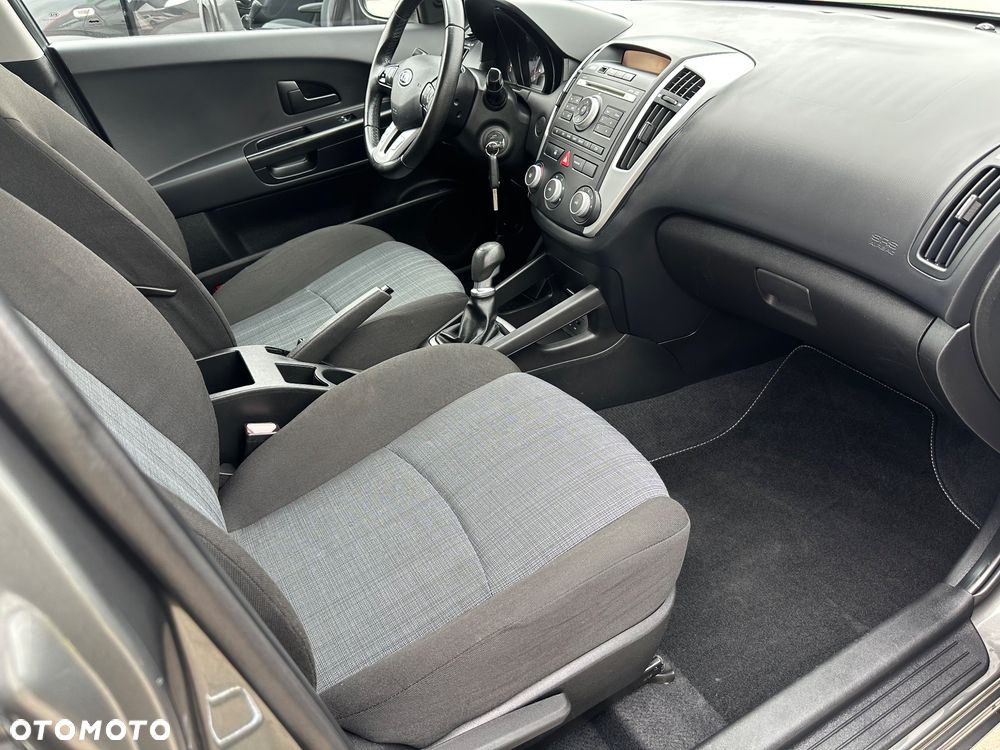 Kia Ceed 1.4 M Euro2012 - 8