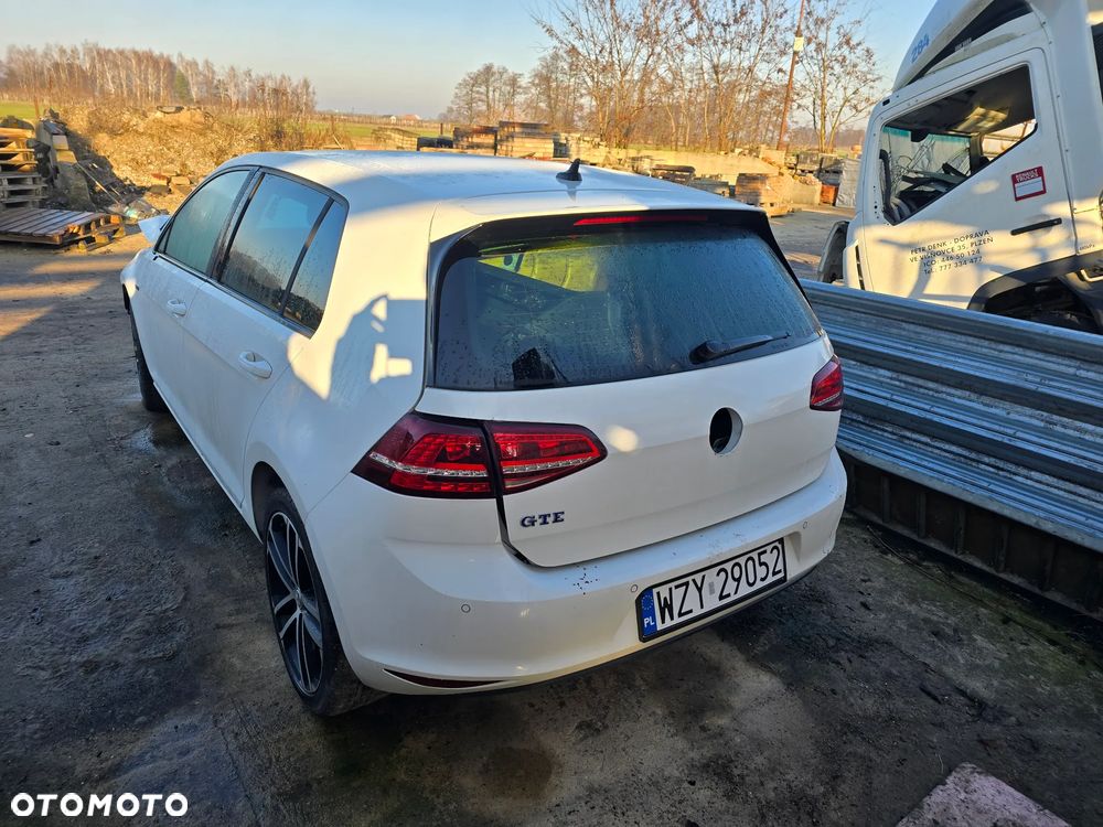 Volkswagen Golf 1.4 GTE Plug-In-Hybrid DSG - 5