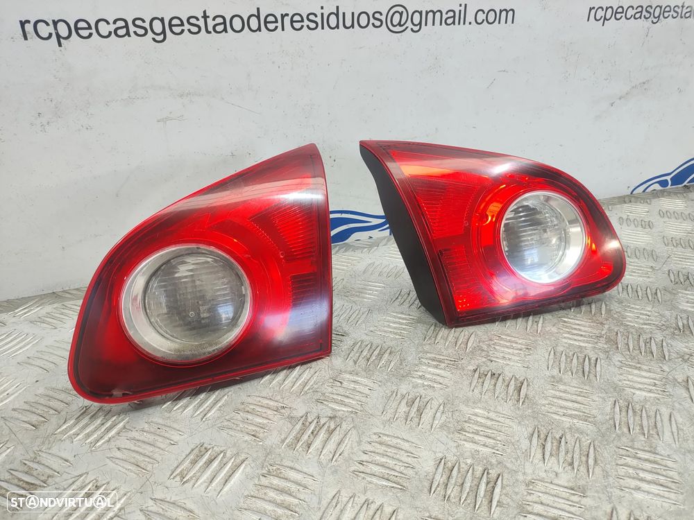 Farolins de mala direito esquerdo originais Nissan Qashqai J10 Fase 1 de 2007 a 2013 - 3