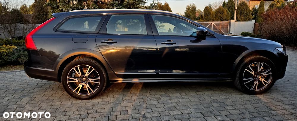 Volvo V90 Cross Country D5 AWD Geartronic Pro - 11