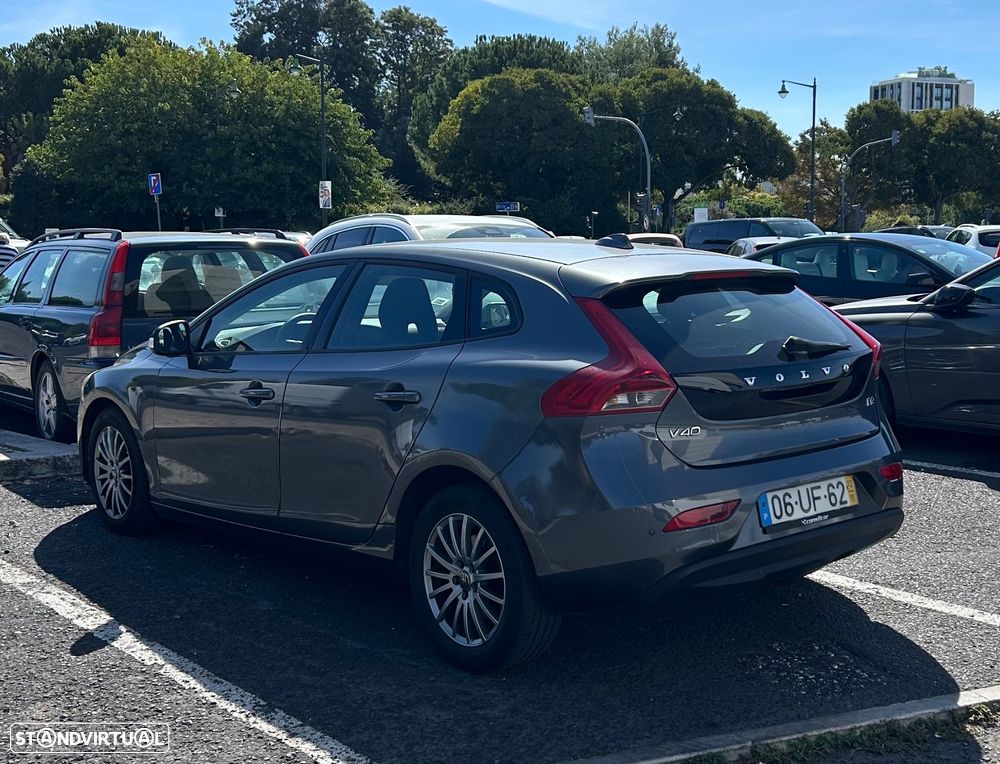 Volvo V40 2012 photo 5