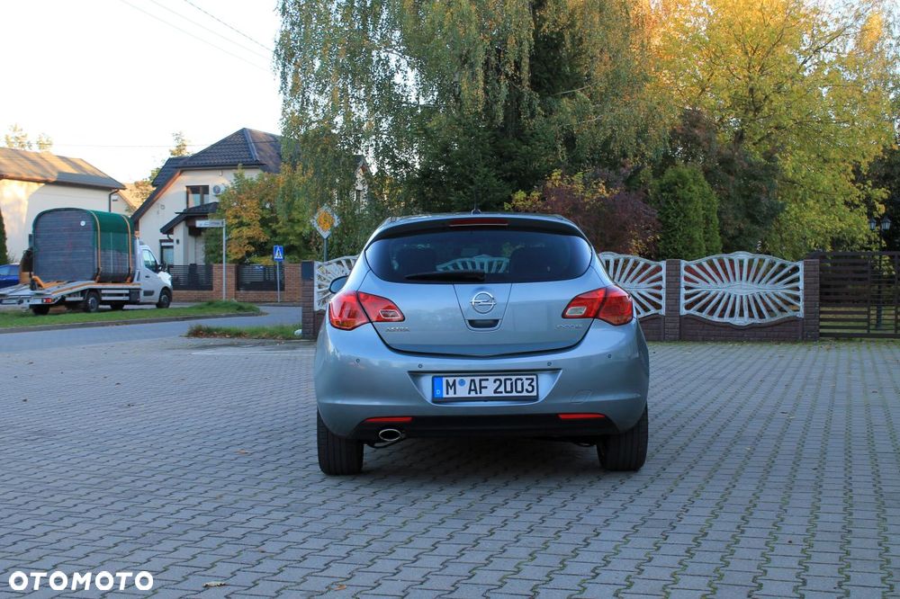 Opel Astra - 23