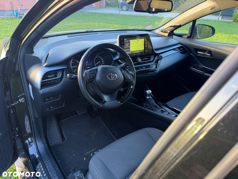 Toyota C-HR - 26