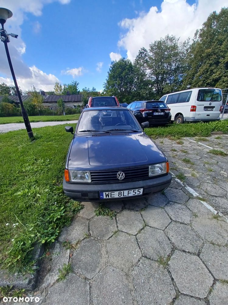 Volkswagen Polo - 1