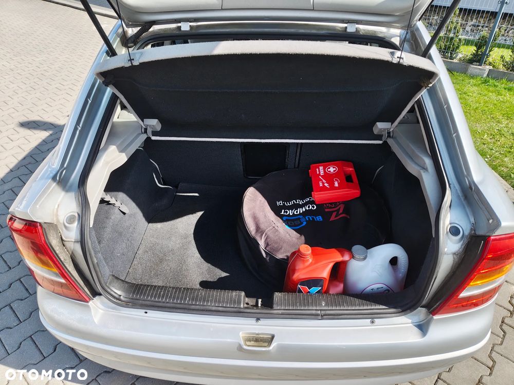Opel Astra - 9