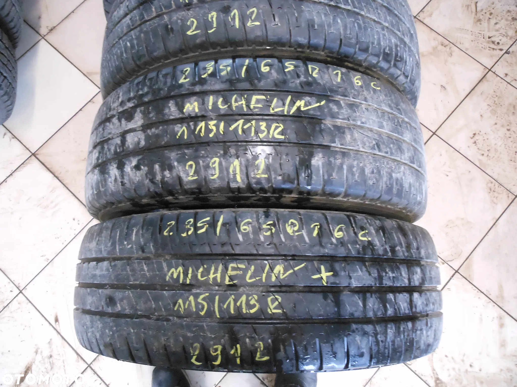 Opony 235/65r16c michelin agilis 2x8mm 2x7,4mm lato komplet - 2