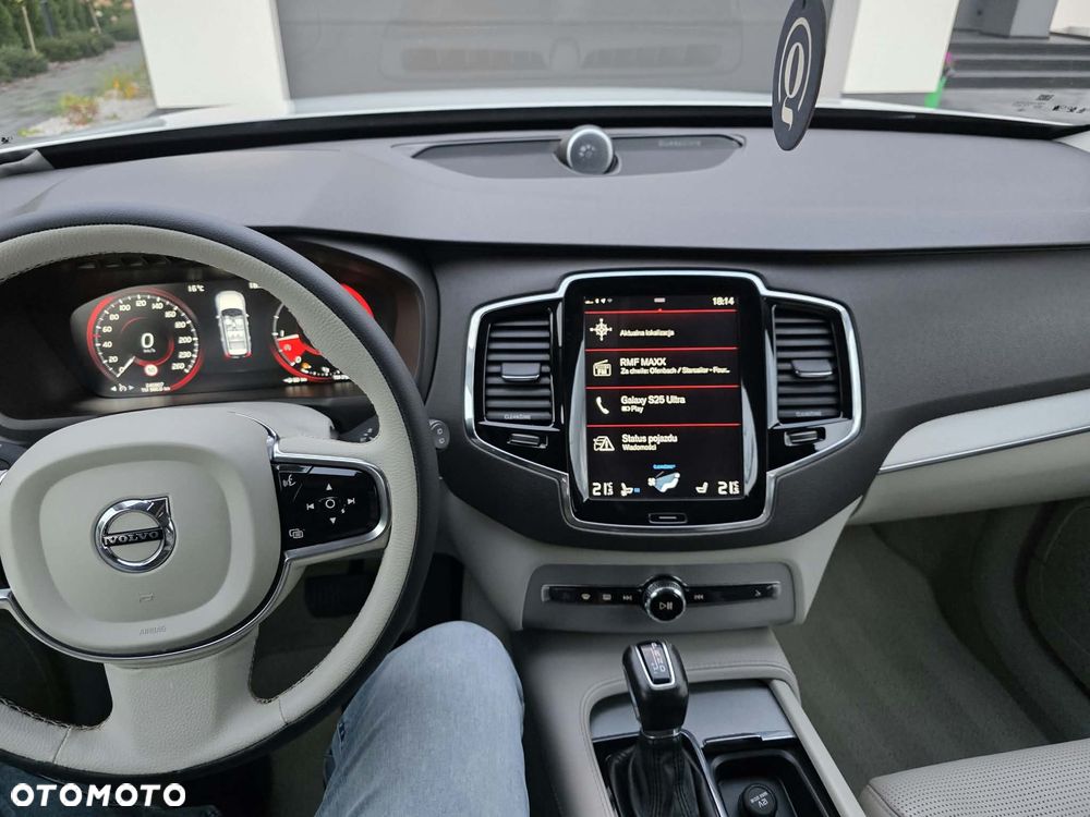 Volvo XC 90 - 26