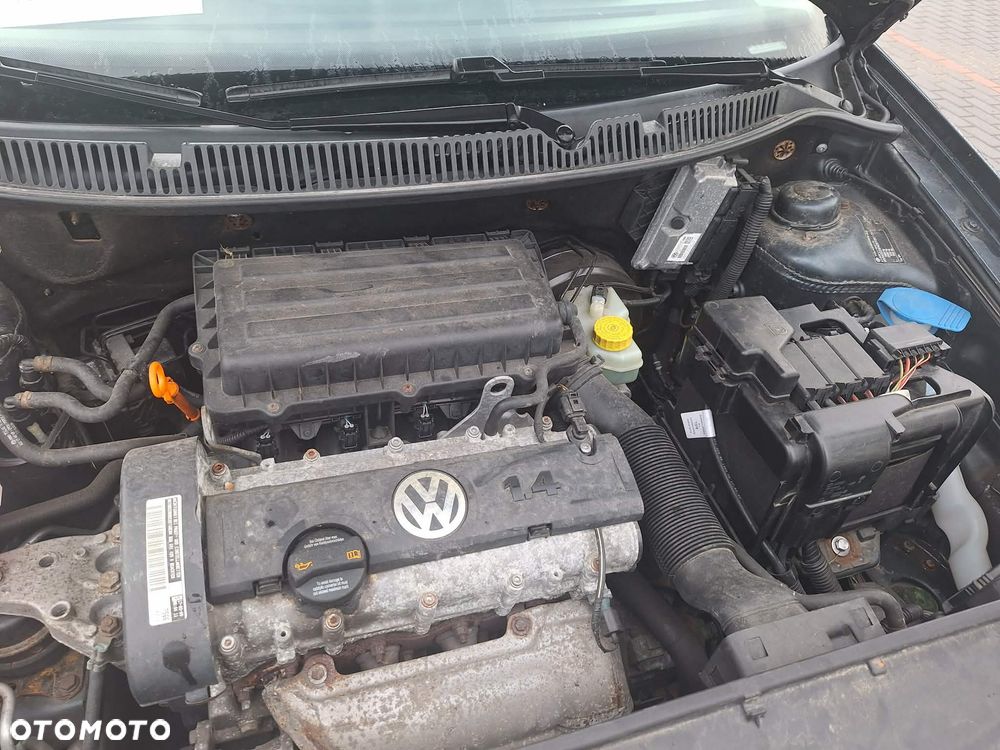 Volkswagen Polo 1.4 United - 8