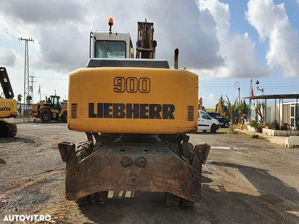 Liebherr 900 C Excavator pe roți - 8
