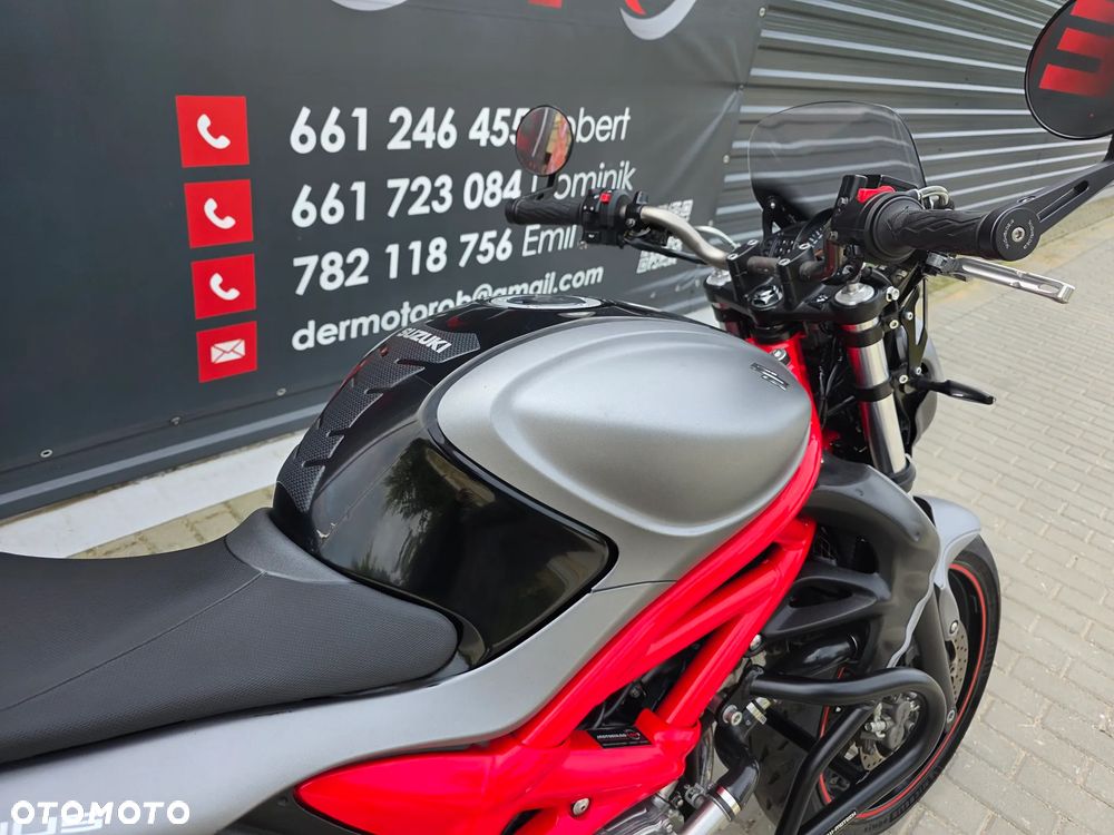 Suzuki Gladius - 24