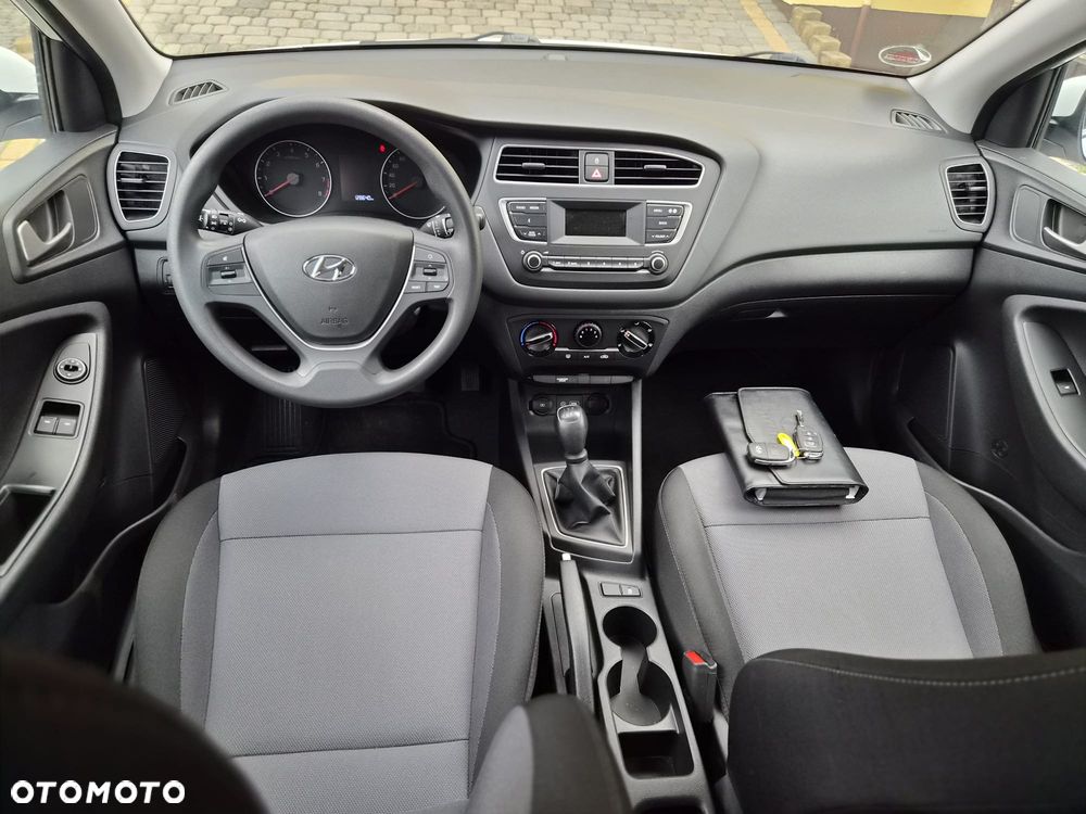 Hyundai i20 1.2 Classic - 8