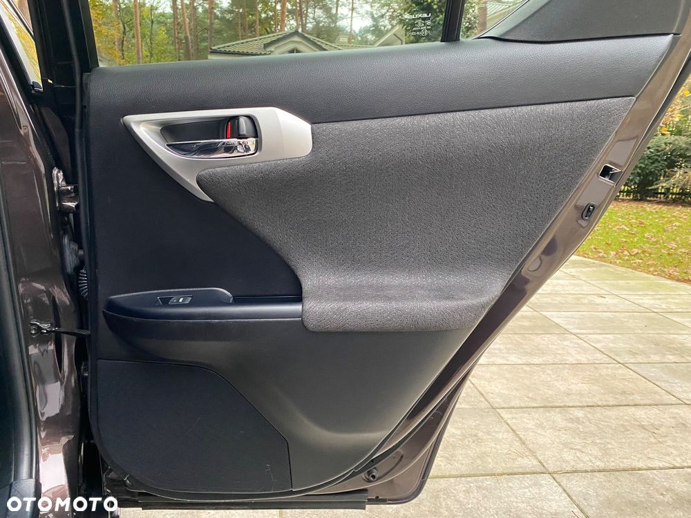 Lexus CT 200h Elegance - 28