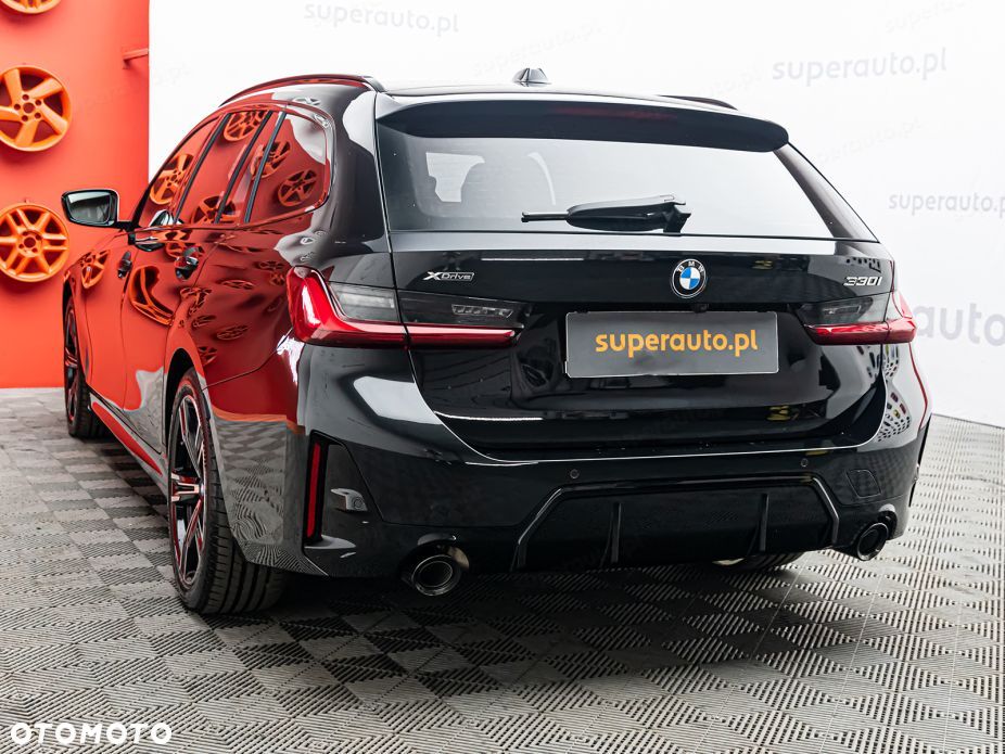 BMW Seria 3 330i xDrive M Sport - 10