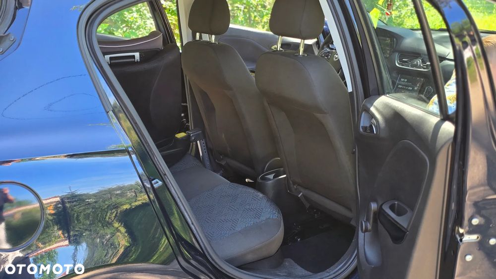 Opel Corsa 1.4 Enjoy - 10