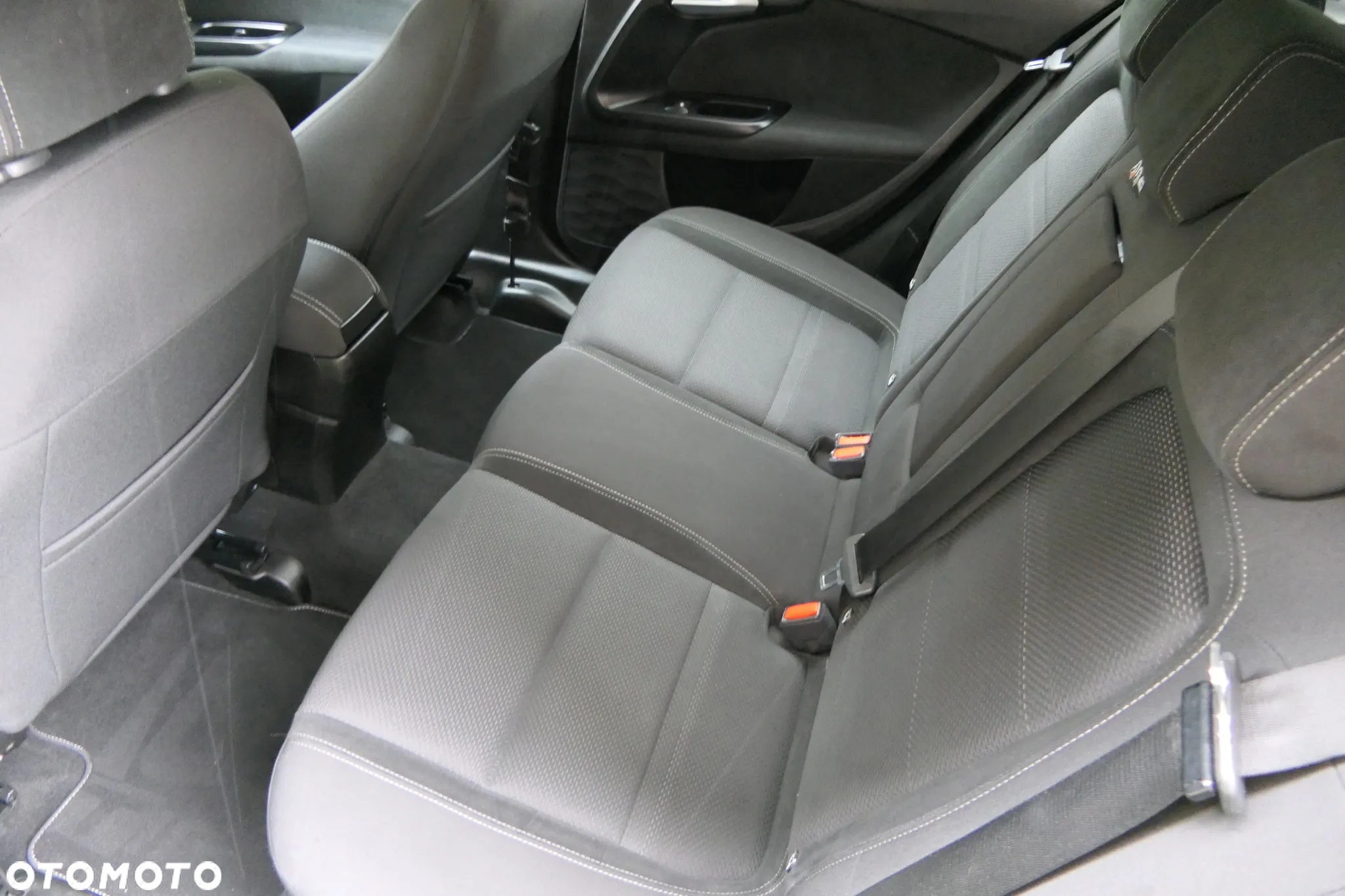 Fiat Tipo 1.4 T-Jet 16v Lounge - 16