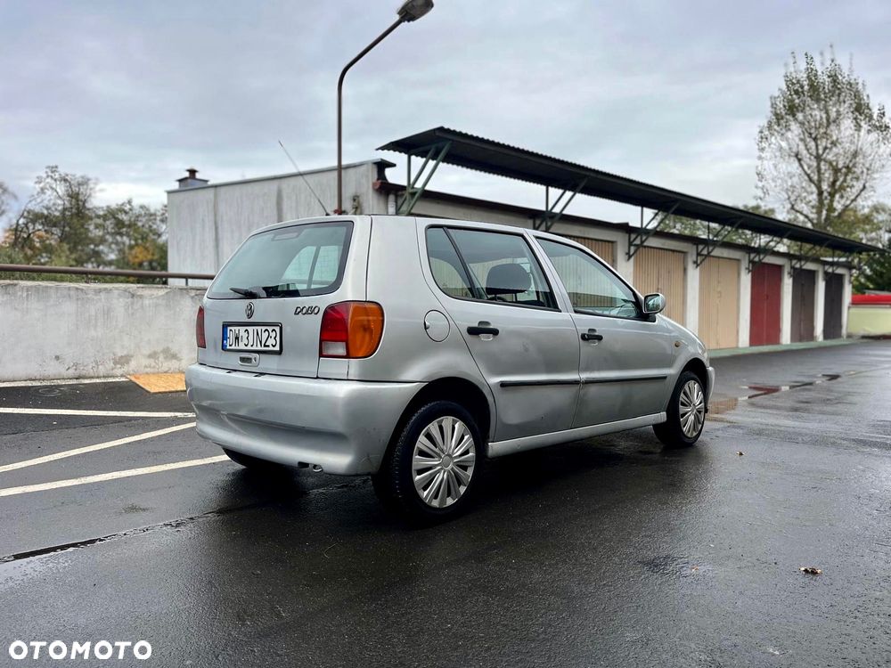 Volkswagen Polo - 5