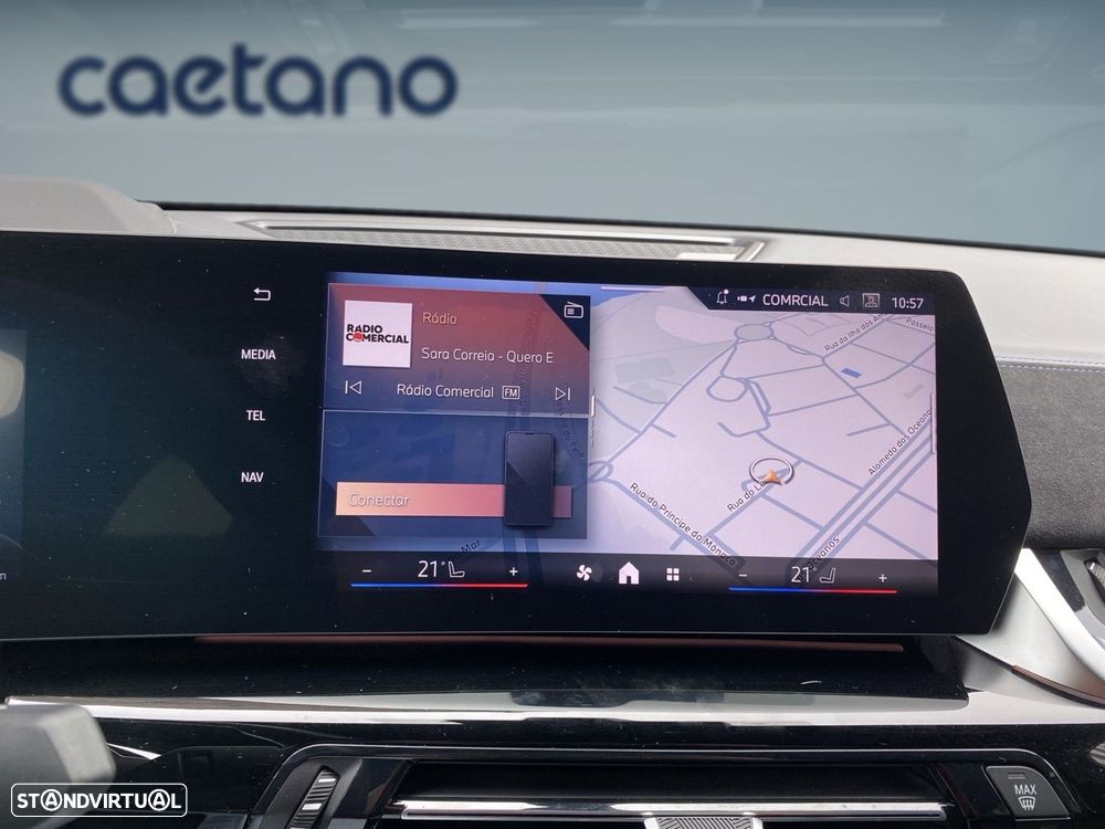 BMW iX2 eDrive20 Pack Desportivo M Pro - 8