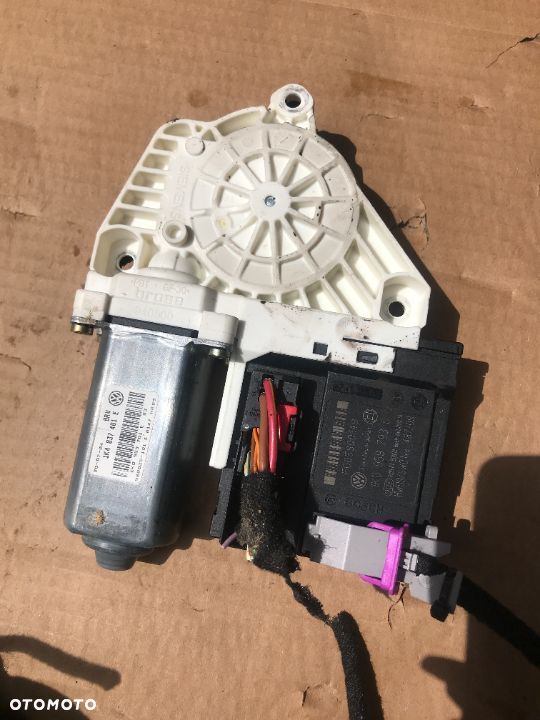 SILNICZEK SZYBY LEWEJ VW GOLF V 1K0959793C 1K4837401E - 2