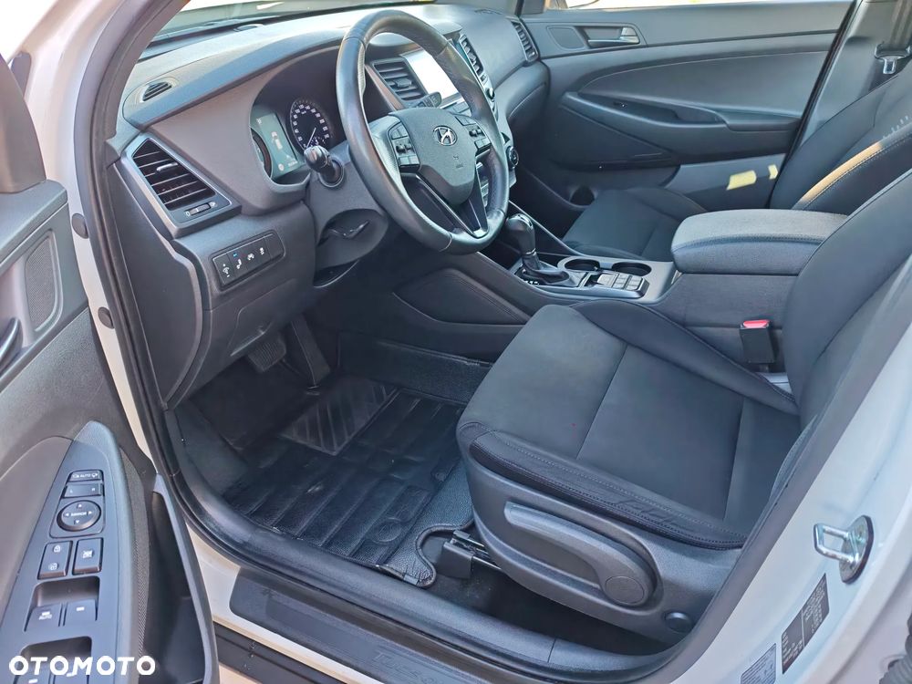 Hyundai Tucson 1.6 GDi 4WD DCT Premium - 9