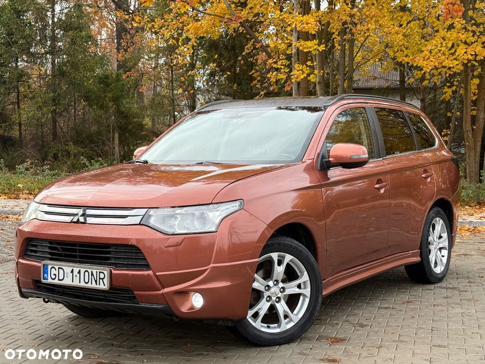 Mitsubishi Outlander 2.2 DI-D 4WD Invite - 2