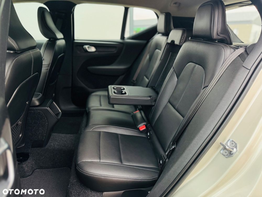 Volvo XC 40 D3 SCR Inscription - 31