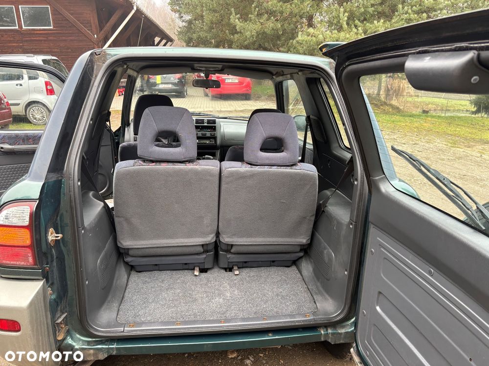 Toyota RAV4 2.0 Fun - 10