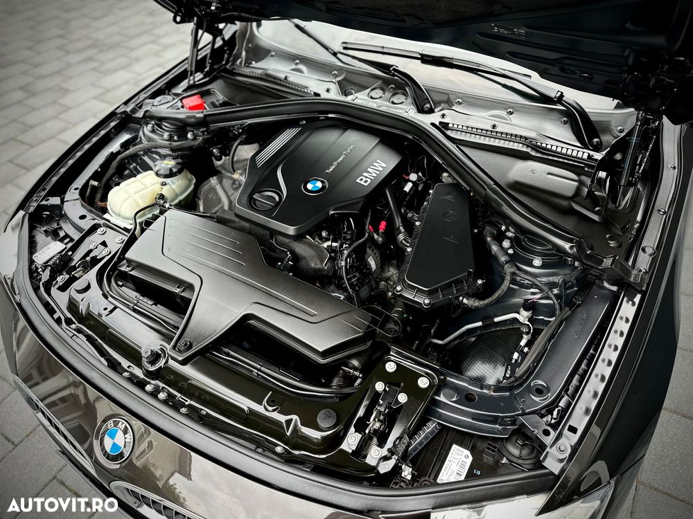 BMW Seria 3 320d Aut. xDrive Luxury Line - 38